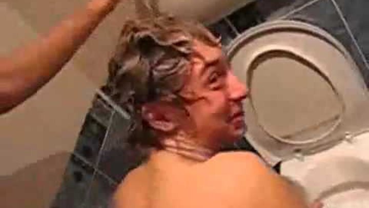 порно головой унитаз телку в подвал немного телку головой в унитаз - 4