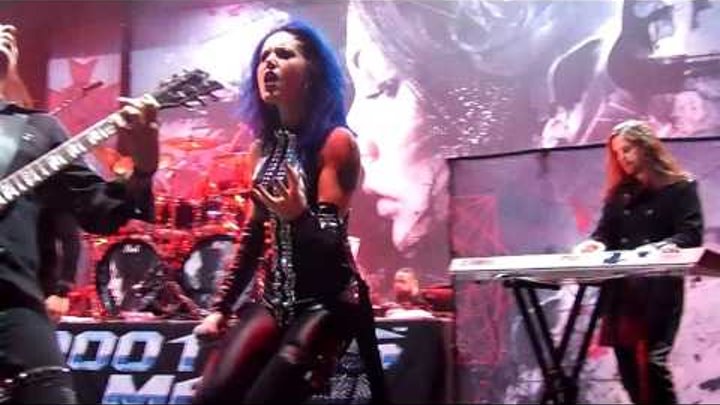Kamelot (feat. Alissa White-Gluz), "March of Mephisto" @ 70000 Tons of Metal 2/3/16 смотреть онлайн Kamelot (feat. Alissa White-Gluz), "March of Mephisto" @ 70000 Tons of Metal 2/3/16