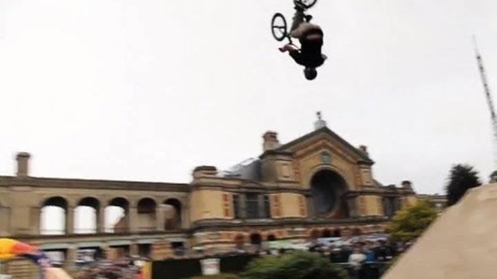 BMX dirt riding at a Palace - Red Bull Empire of Dirt 2012 London BMX dirt riding at a Palace - Red Bull Empire of Dirt 2012 London
