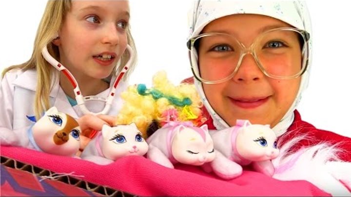 Смешные видео: Бабушка у врача. Лечим Кошку! Игры доктор. Настя и Катя в Видео с игрушками для детей