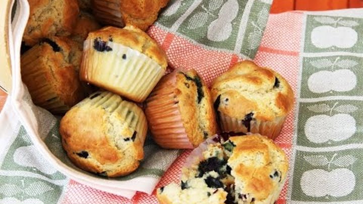 Маффины с черникой (HUCKLEBERRY MUFFINS) Маффины с черникой (HUCKLEBERRY MUFFINS)