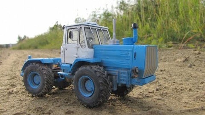 Масштабная модель трактор Т-150 в масштабе 1:43