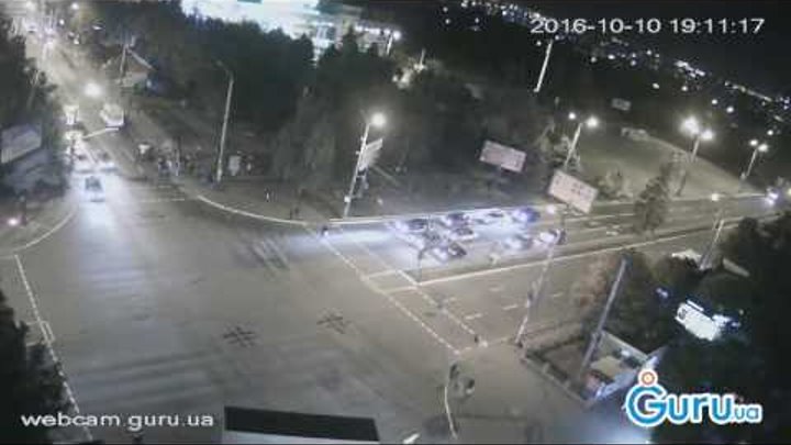 ДТП в Мариуполе перекресток пр.Мира и пр.Строителей (10.10.2016)
