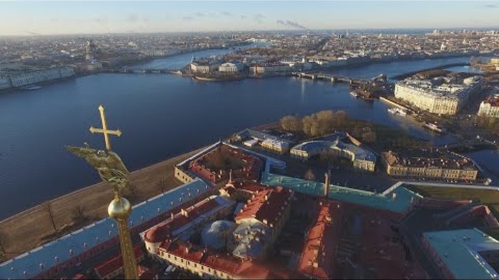 The angel of St. Petersburg.Aerial video Ангел Ст.Петербурга.Аэросъемка