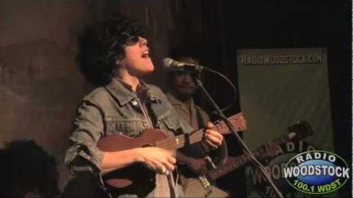 L.P. - "Into The Wild" - Radio Woodstock 100.1 - 10/1/12 L.P. - "Into The Wild" - Radio Woodstock 100.1 - 10/1/12