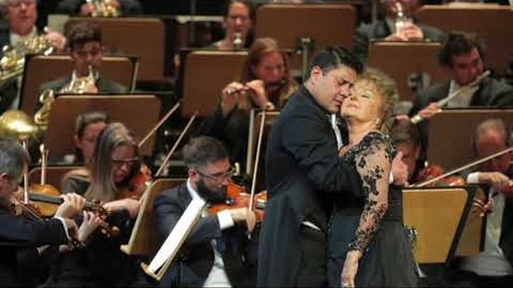 Dovlet Nurgeldiyev and Edita Gruberova-Verdi Duet-"La Traviata"