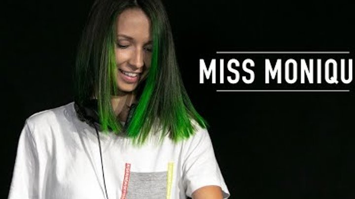 Miss Monique - Mind Games Podcast 088 (Live @ Radio Intense 26.06.2019) // Progressive Mix