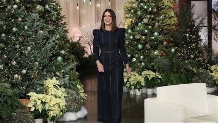Sandra Bullock on How She Handled Losing Her Dad and Dogs Within Weeks Sandra Bullock on How She Handled Losing Her Dad and Dogs Within Weeks