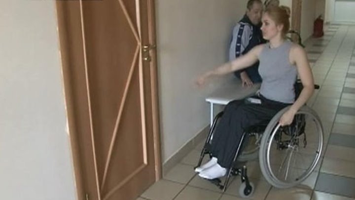 Уральская девушка-инвалид с успехом выступает на международных фести ...