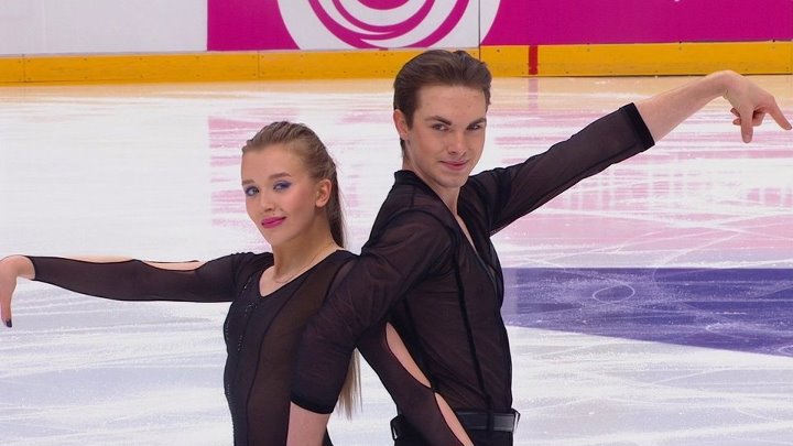 Арина Ушакова и Максим Некрасов лидируют после ритм-танца на пятом... Интересный