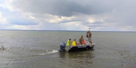 Запрет на рыбалку в казахстане 2024 году. Озеро Сартлан Куйбышев. Свежий улов с озера Сартлан Новосибирская область. Озеро Сартлан Новосибирская область 2017. Рыбоохранный катер типа Сартлан 1974 года.